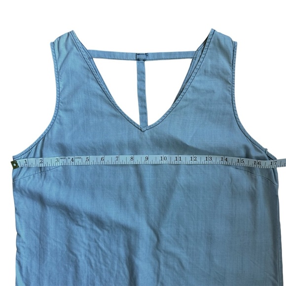 Skies Are Blue Light Blue Chambray 100% Tencel V-Neck Tank Top S - Picture 8 of 11
